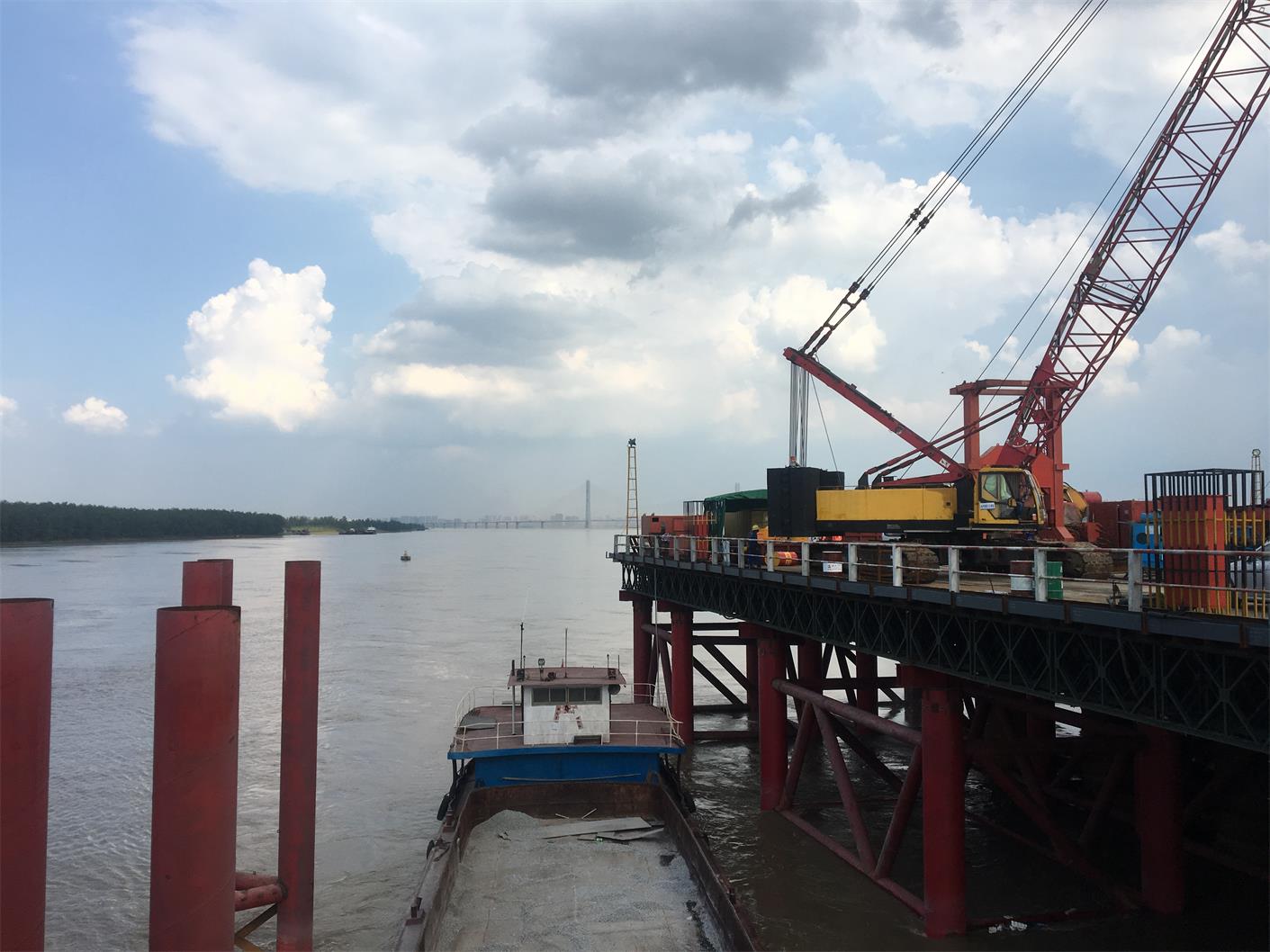 江西九江安九鐵路鳊魚洲長江大橋